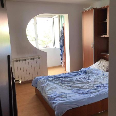 Ferienwohnung Apartament Râmnicu Vâlcea Exterior foto